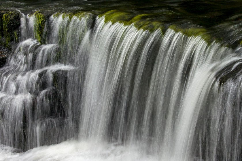 IMG 2656 
 Falls on the Afon Fellte, near Pentneddfechan